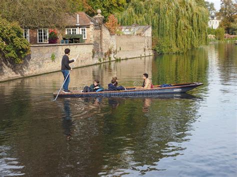 River Cam Punting in Cambridge Editorial Stock Photo - Image of english ...