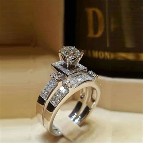 Female Crystal White Round Ring Set Luxury Silver Color Engagement Ring