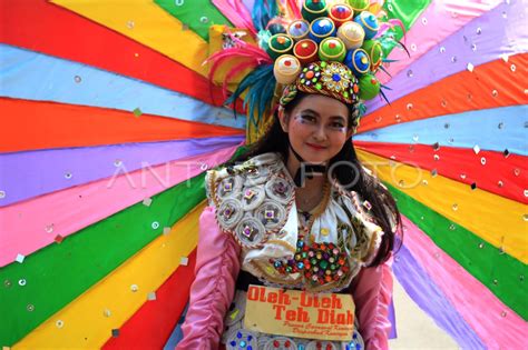 Helaran Budaya Kuningan Antara Foto