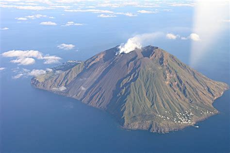 Sicily Volcanoes Helicopter Tour: Experience the Extraordinary