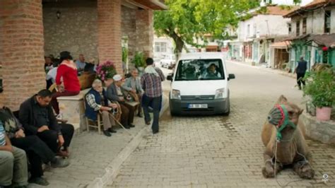 IMCDb org Ford Tourneo Connect MkI in Güzel Köylü 2014