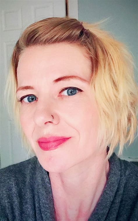 Long Lasting Lipsense Lip Color X Aussie Rose X Nude