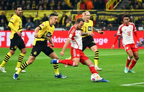 Bayern Dortmund Les Compositions Officielles Disponibles