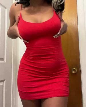 PornPic XXX How Does My Body Look In Red