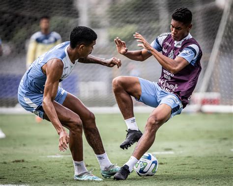 Odair Comanda Atividade Tática E Física Em Treino De Dois Períodos Do