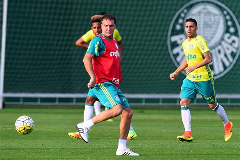 Palmeiras Inicia Defesa Do T Tulo Da Copa Do Brasil Contra O Botafogo