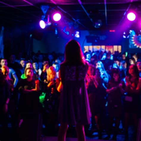 How Small Venues Create A Stronger Connection Between Artists And Audiences Oxford Performing