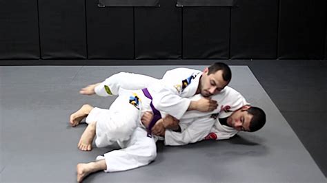 Brazilian Jiu Jitsu Half Guard Pass Using Kimura Youtube