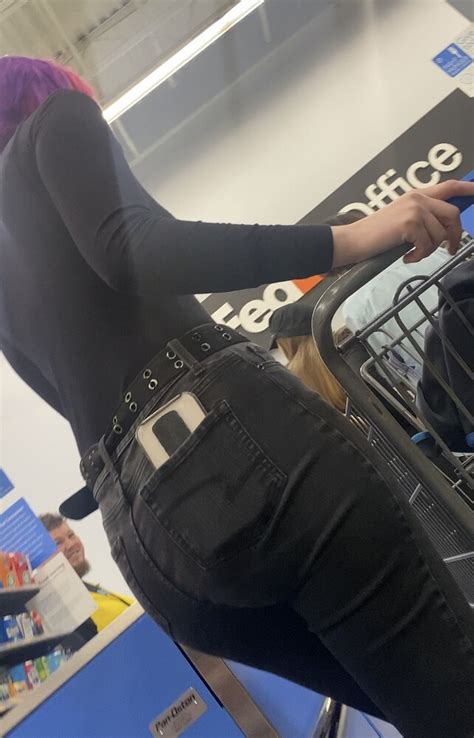 Tall Slim Girl With Nice Ass Tight Jeans Forum