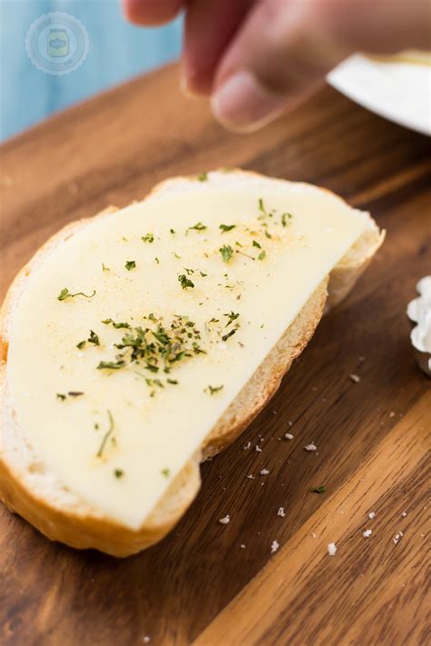 Easy Cheesy Garlic Bread Little Spice Jar