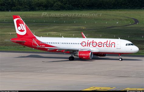 D ABNY Air Berlin Airbus A320 214 WL Photo By Richard Toft ID