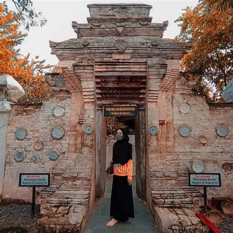 Makam Wali Songo Di Jawa Timur Brain