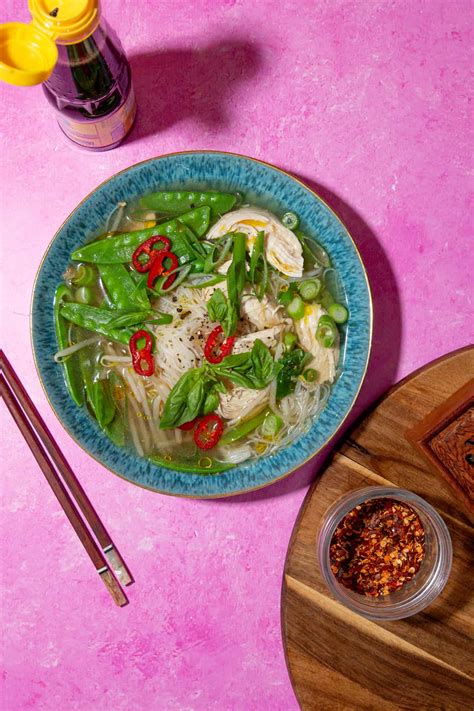 Chicken Pho (Vietnamese Inspired Noodle Soup) – Beat The Budget