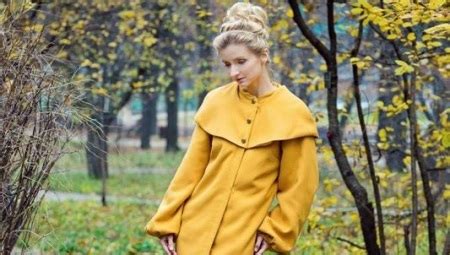 Палто с пелерина (38 снимки): мода за палто от наметало