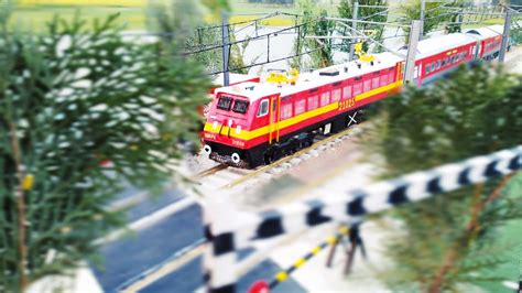 Indian Railway Level Crossing Model Train Handmade Level Crossing