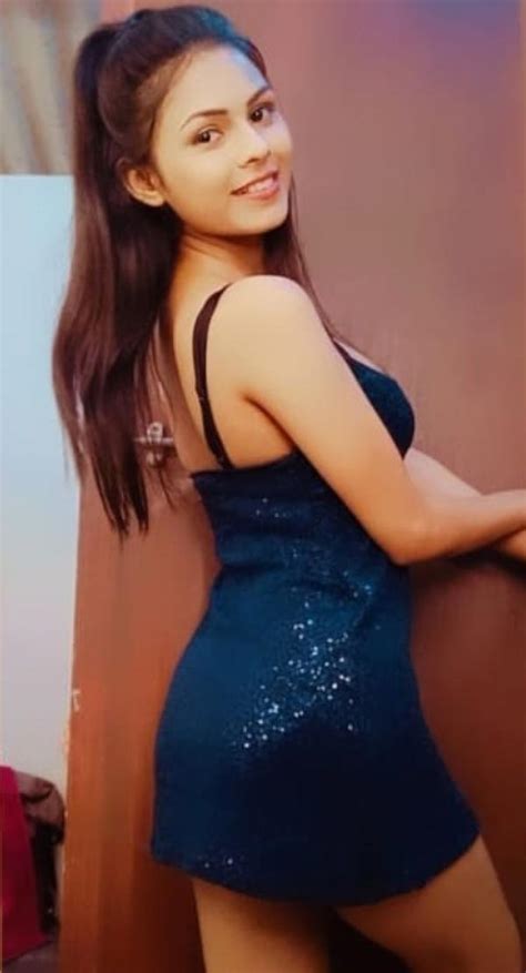 Hot Photos Of Arohi Barde Wiki Bio Web Series Instagram Photoshoots
