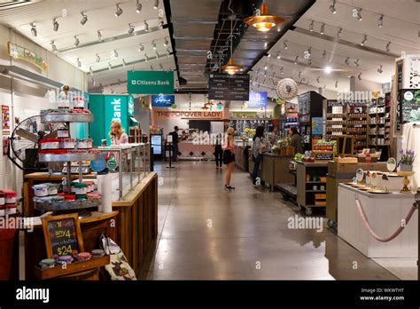 Boston Public Market vendors, boston, massachusetts Stock Photo - Alamy