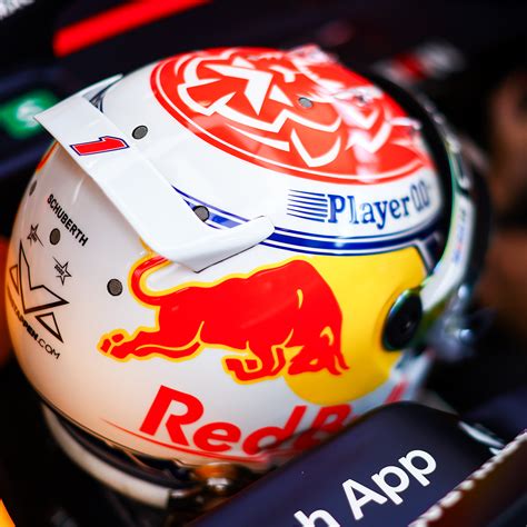 1:2 Helmet 2023 Max Verstappen