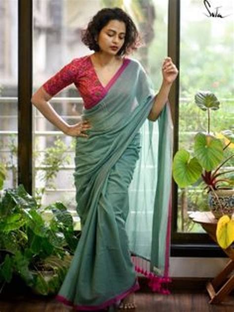 Ajrakh Print Plain Cotton Saree With Blouse M At In Kanpur