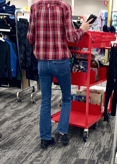 Sexy Babes Ass Tight Jeans Forum