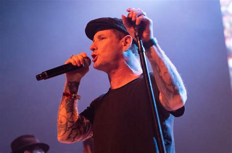 Slipknots Corey Taylor Describes Complete And Utter Breakdown