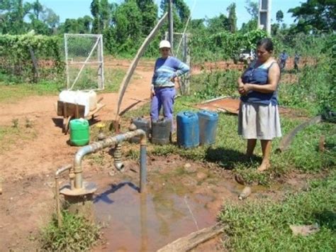 Sistemas de Abastecimiento de Agua y Saneamiento Básico para 25