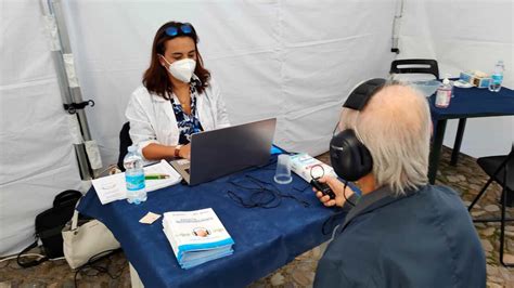 Nonno Ascoltami Test Udito In Piazza Matteotti Domenica Ottobre