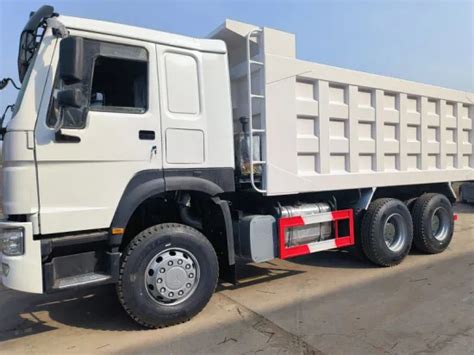 China Sinotruk HOWO Heavy Duty Dump Trucks Cargo Trucks Tractor Trucks