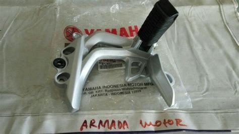 Jual Footstep Belakang Assy Kanan N Jupiter Z Ori Yamaha Di Lapak