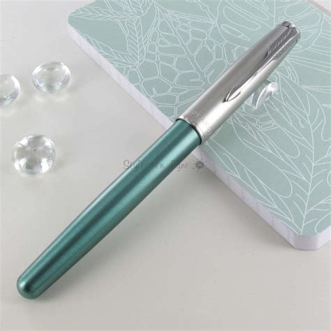 Stylo Plume Fine Parker Sonnet Essentiel Laque Verte CT