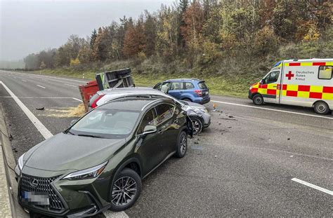 Fünf Verletzte bei schwerem Unfall