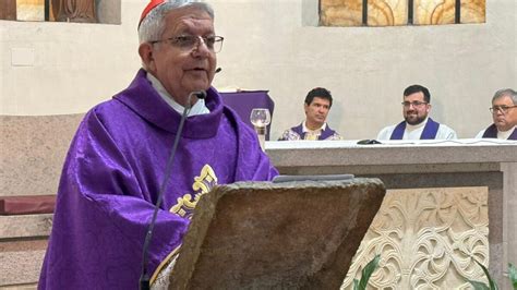 Homil A Cardenal Adalberto Mart Nez Flores En La Parroquia Bas Lica