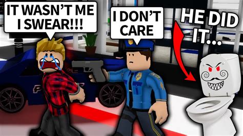 This Cop Chased Me For No Reason Roblox Brookhaven 🏡rp Youtube