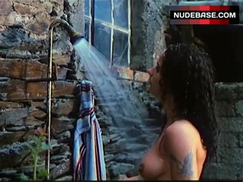 Claudia Michelsen Nude Under Shower Wilder Westerwald