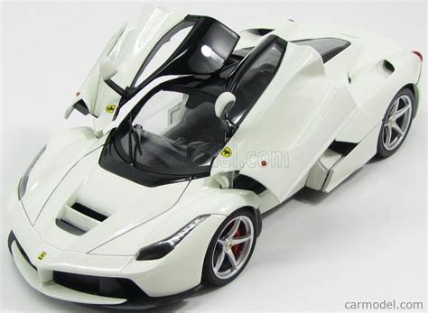 MATTEL HOT WHEELS BLY Escala FERRARI LAFERRARI WHITE