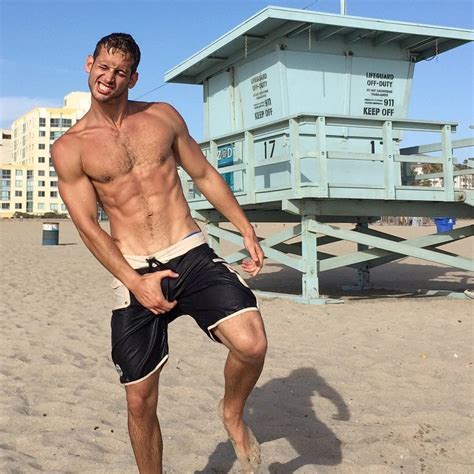 WE LOVE HOT GUYS My Summer Guys