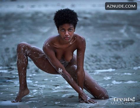 Ebonee Davis Shows Off Her Naked Body In A Various Poses On The Beach