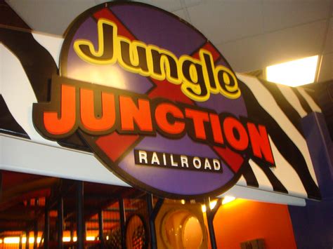 Jungle Junction Rr At Jeepers Albany Martin Lewison Flickr