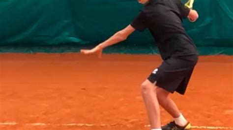 Tennis Manduchi Carioni E Salami Avanzano A Cervia