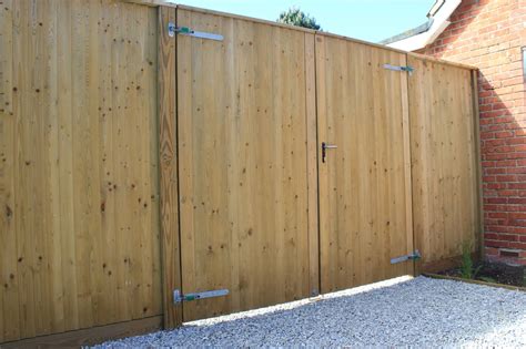 The Best Jacksons Featherboard Fence Panel 1