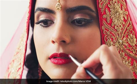 How To Do Indian Bridal Makeup Step By Step With Pictures Saubhaya Makeup