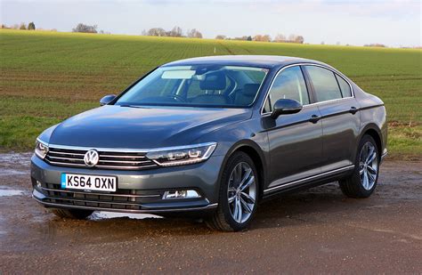 Volkswagen Passat Saloon Photos Parkers