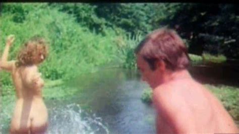 Naked Anna Valentino In Proibito Erotico