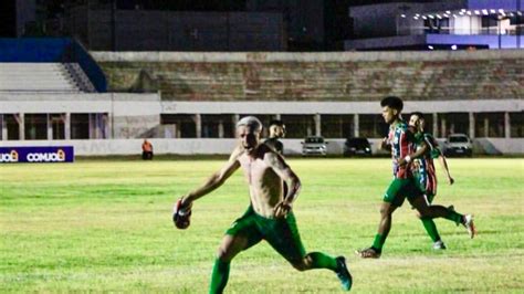 Bara Nas Vence For A E Luz Por A Na Estreia Do Campeonato Potiguar