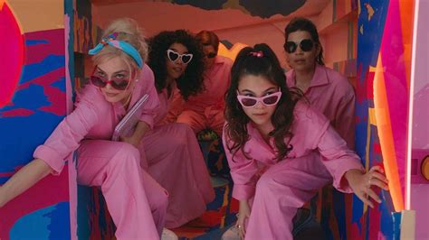 Barney Polly Pocket Hot Wheels Tras el éxito de Barbie habrá más películas sobre juguetes