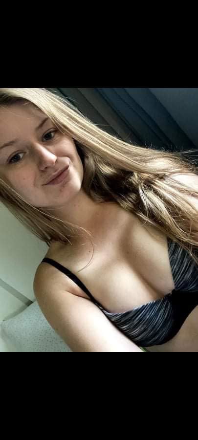 Upvote For A Nude Pack In Your Dms Scrolller