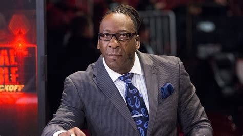 Booker T Says WWE Might As Well Dismantle This SmackDown Faction