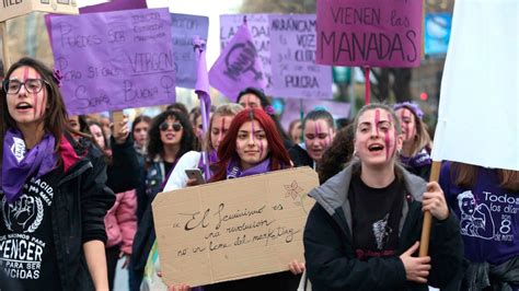 El Feminismo Reto En El Aula Gaceta Del Colegio De Ciencias Y