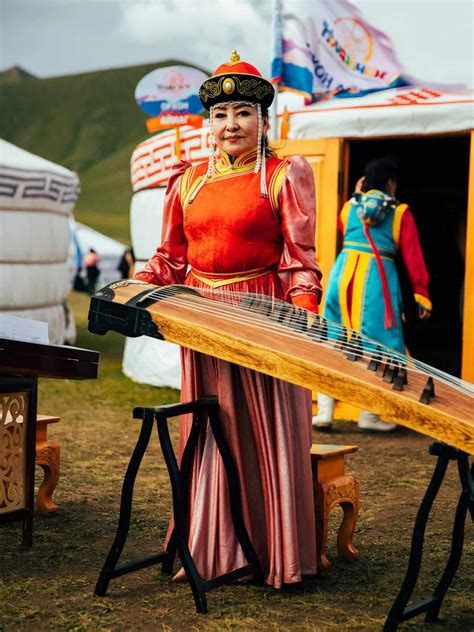 How many ethnic groups in Mongolia?
