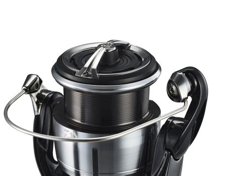 Daiwa Lexa E LT 3000 elsőfékes orsó (10228-300) - Díszállat